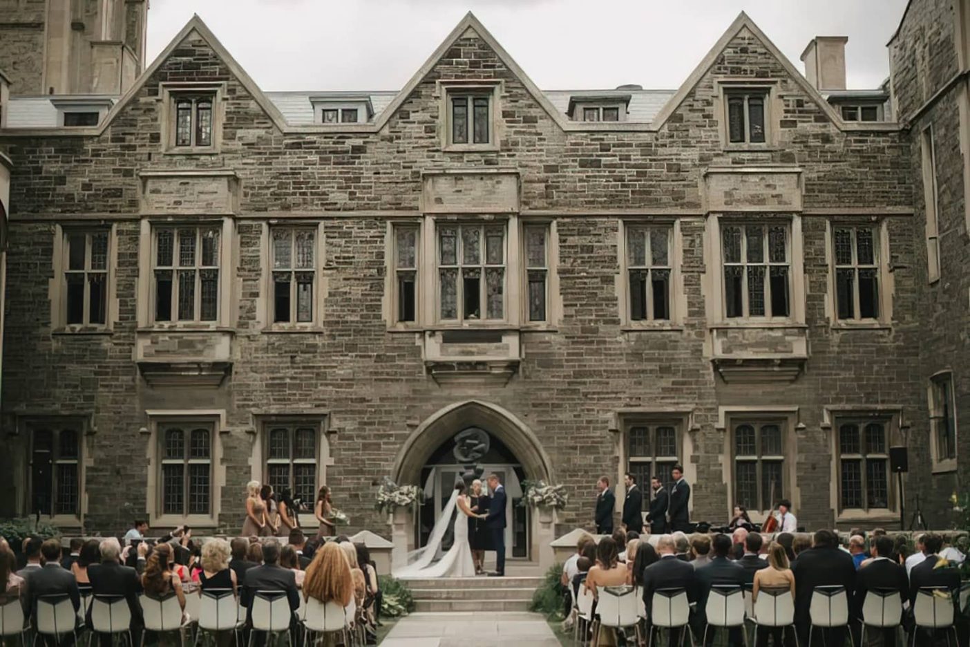 A couple getting married at the Hart House (University of Toronto)